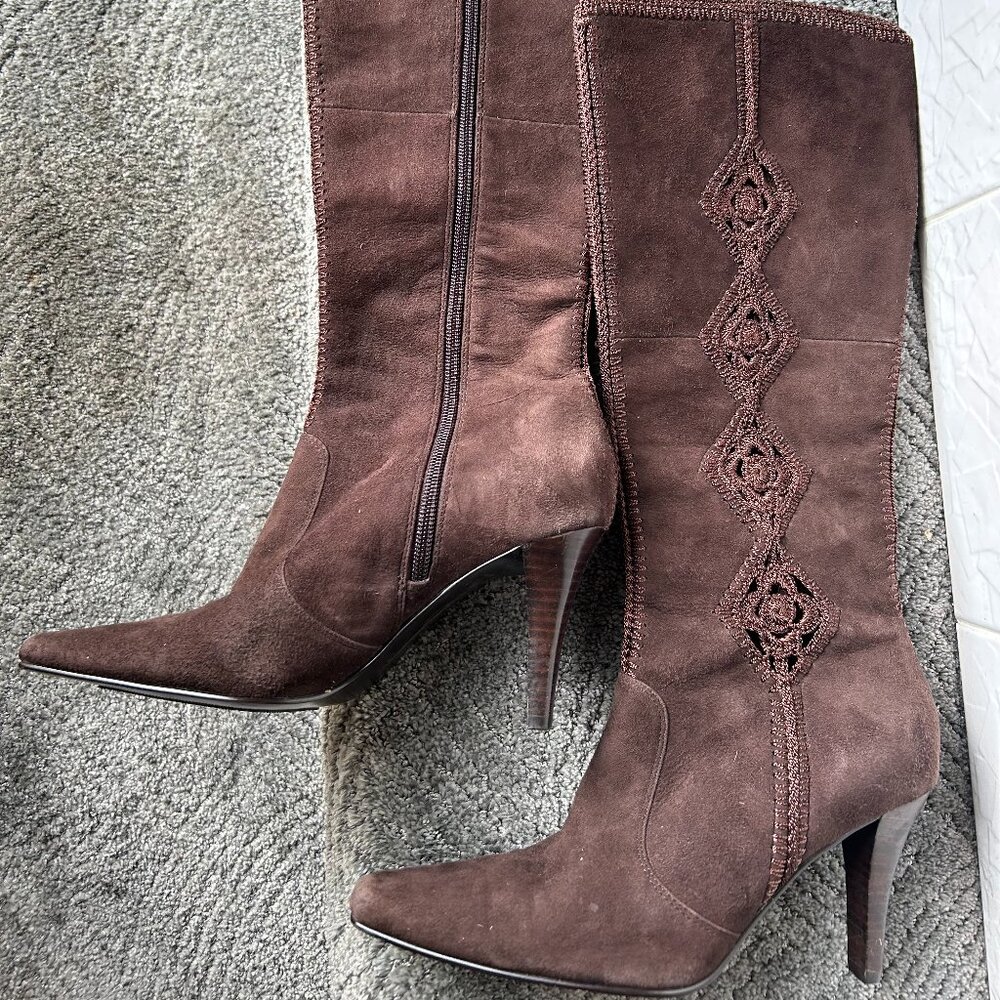 Carlos Santana Knee High Brown Suede Tempest Boots Embroidered Cut Outs Size 7.5
